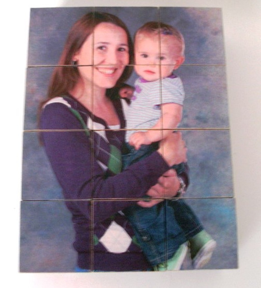 Maminka s chlapcem - dřevěné kostky